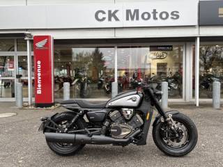 QJ MOTOR SRV 600 V4 - 2025