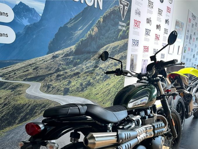 TRIUMPH SCRAMBLER 900 4