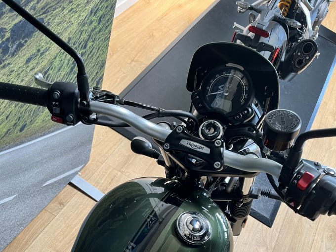 TRIUMPH SCRAMBLER 900 4