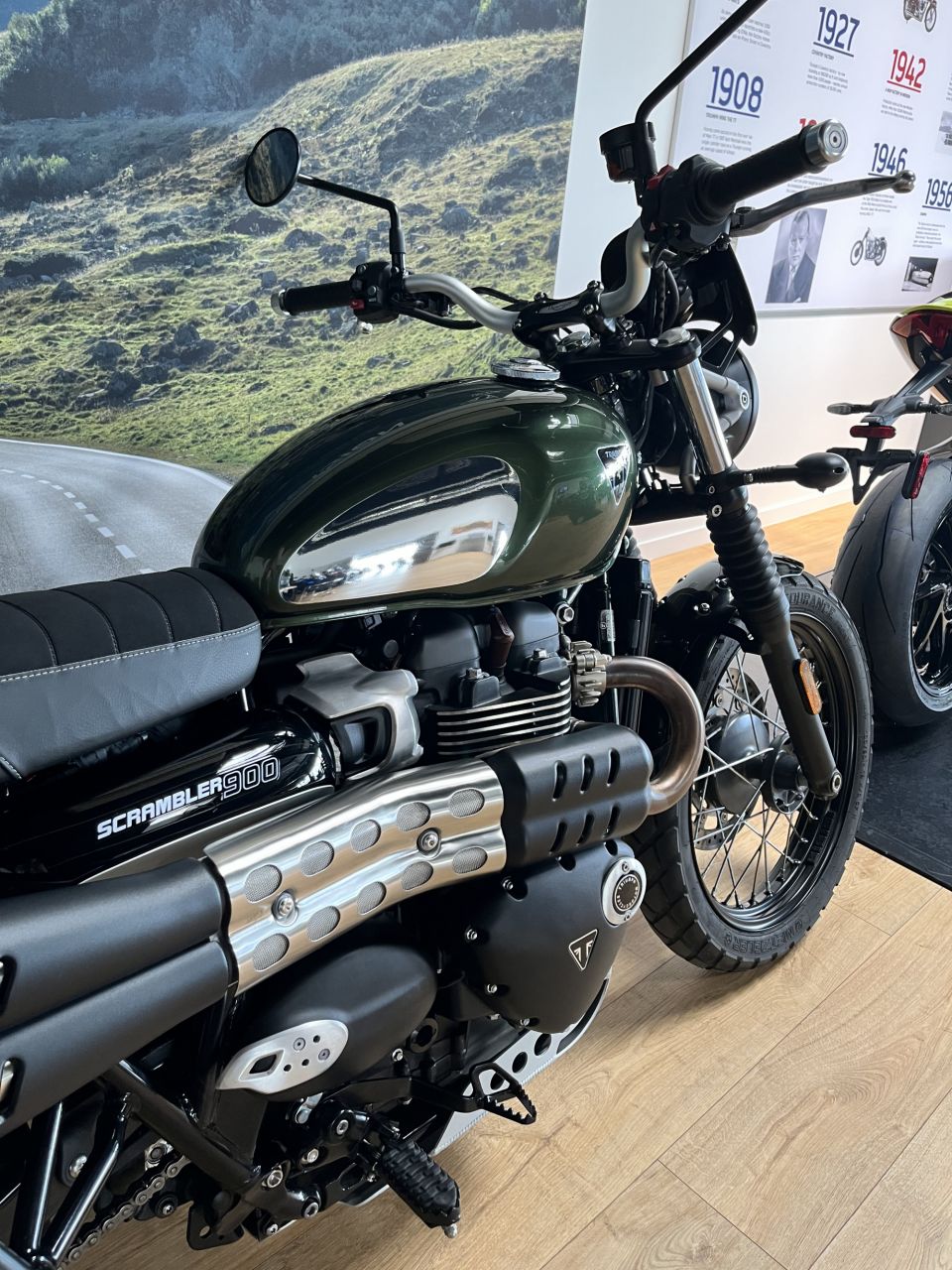 TRIUMPH SCRAMBLER 900 4