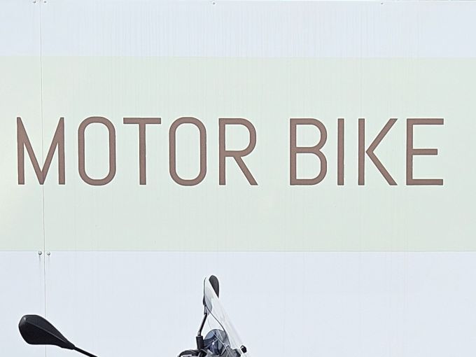 MOTO GUZZI V85 TT 850 4