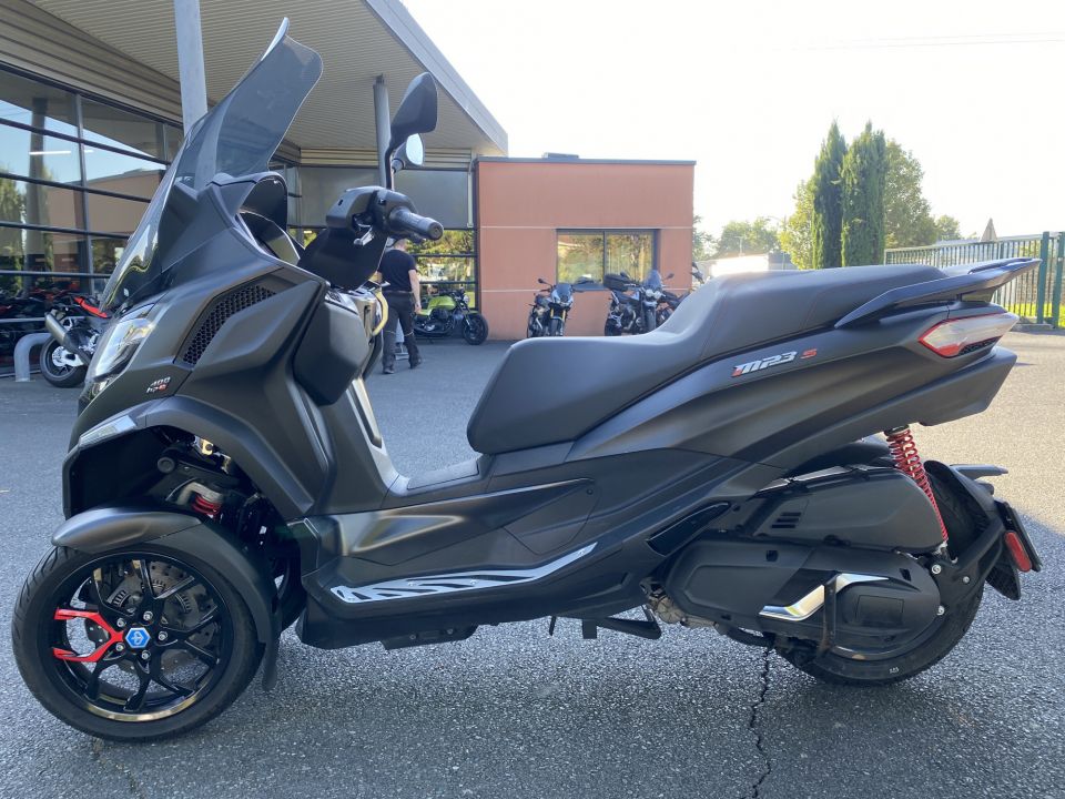 PIAGGIO MP3 400 RST SPORT 4