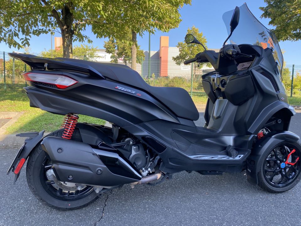 PIAGGIO MP3 400 RST SPORT 4