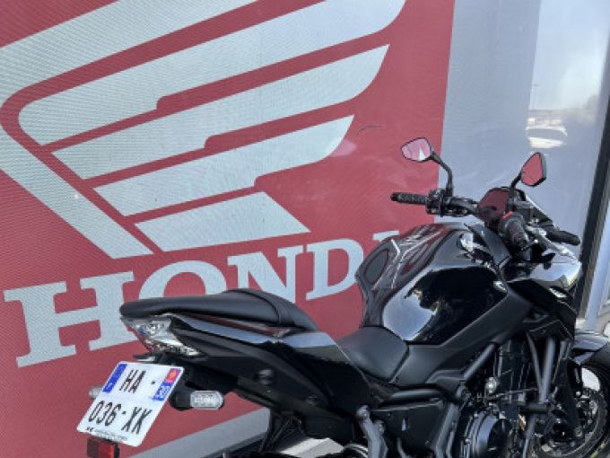 KAWASAKI Z650 ABS 4