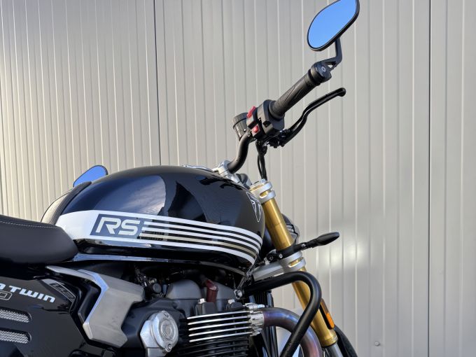 TRIUMPH SPEED TWIN 1200 4