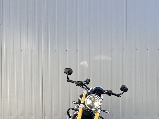 TRIUMPH SPEED TWIN 1200 4