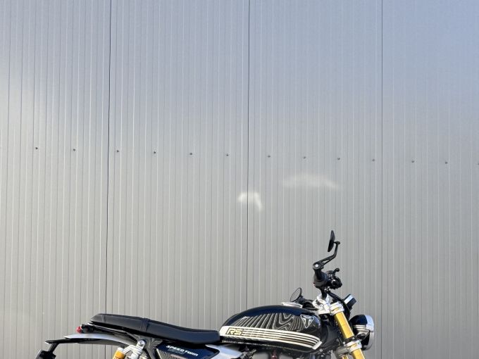 TRIUMPH SPEED TWIN 1200 4