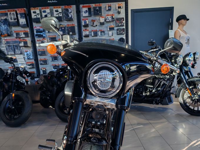 HARLEY-DAVIDSON SOFTAIL SPORT GLIDE 1745 4