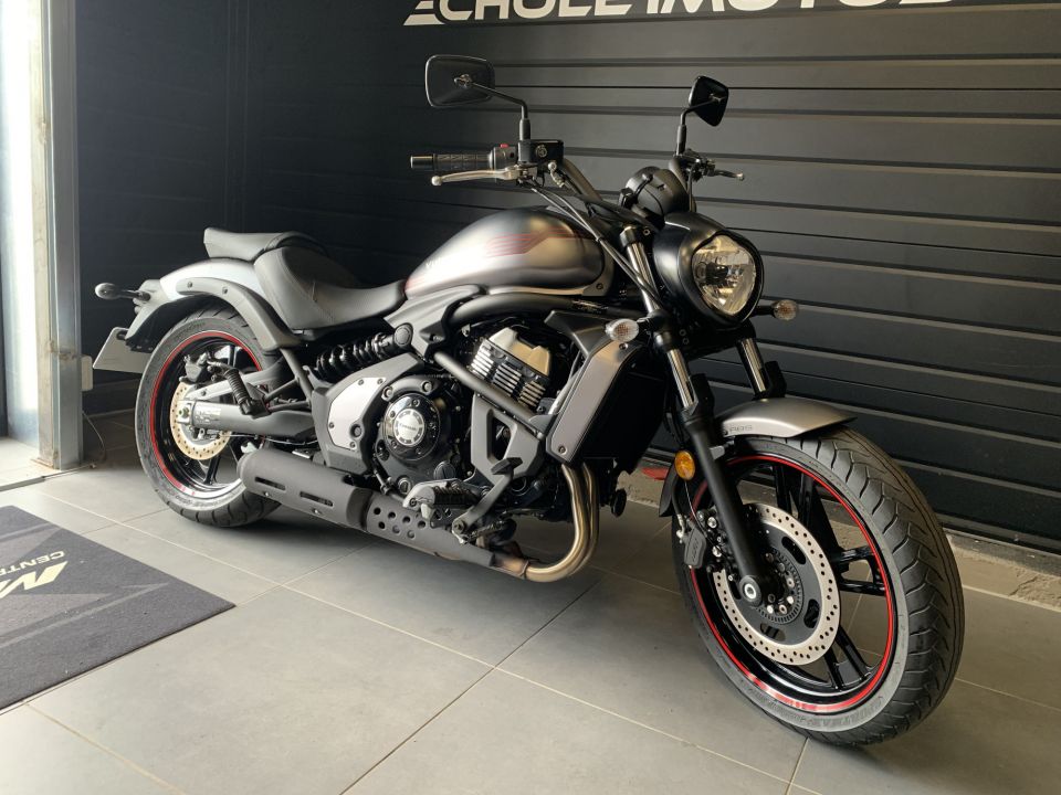 KAWASAKI VULCAN S 4