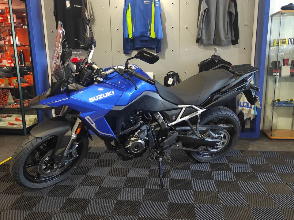 SUZUKI V-STROM 800SE 4