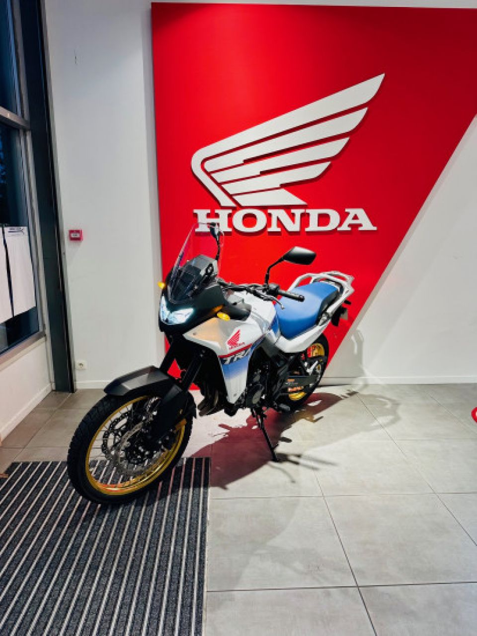 HONDA XL750 TRANSALP 4