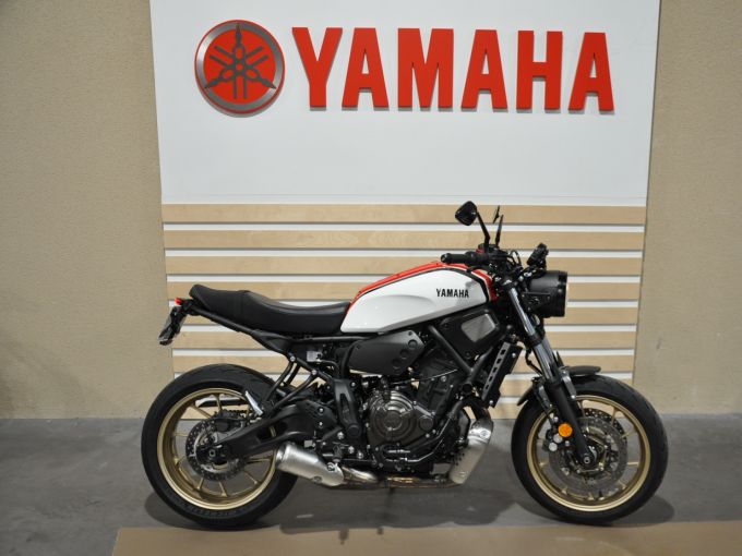 YAMAHA XSR 700 35KW 4