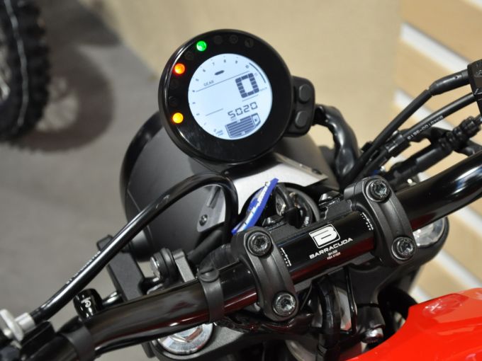 YAMAHA XSR 700 35KW 4