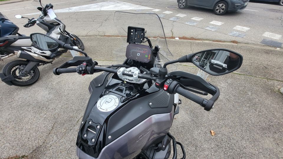 BMW R 1300 GS ADVENTURE 4