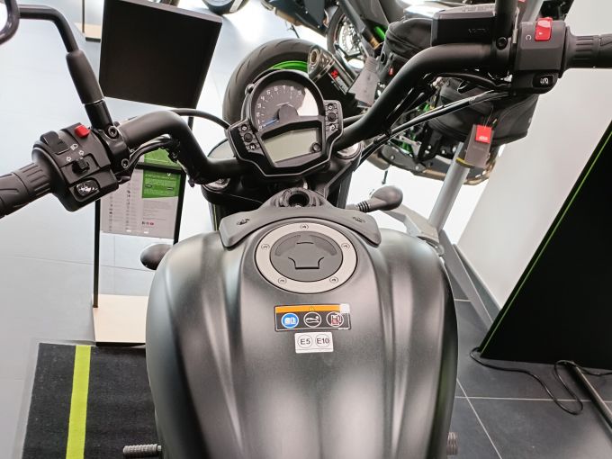 KAWASAKI VULCAN 650 S NEUF OKMS A SAISIR .. 4