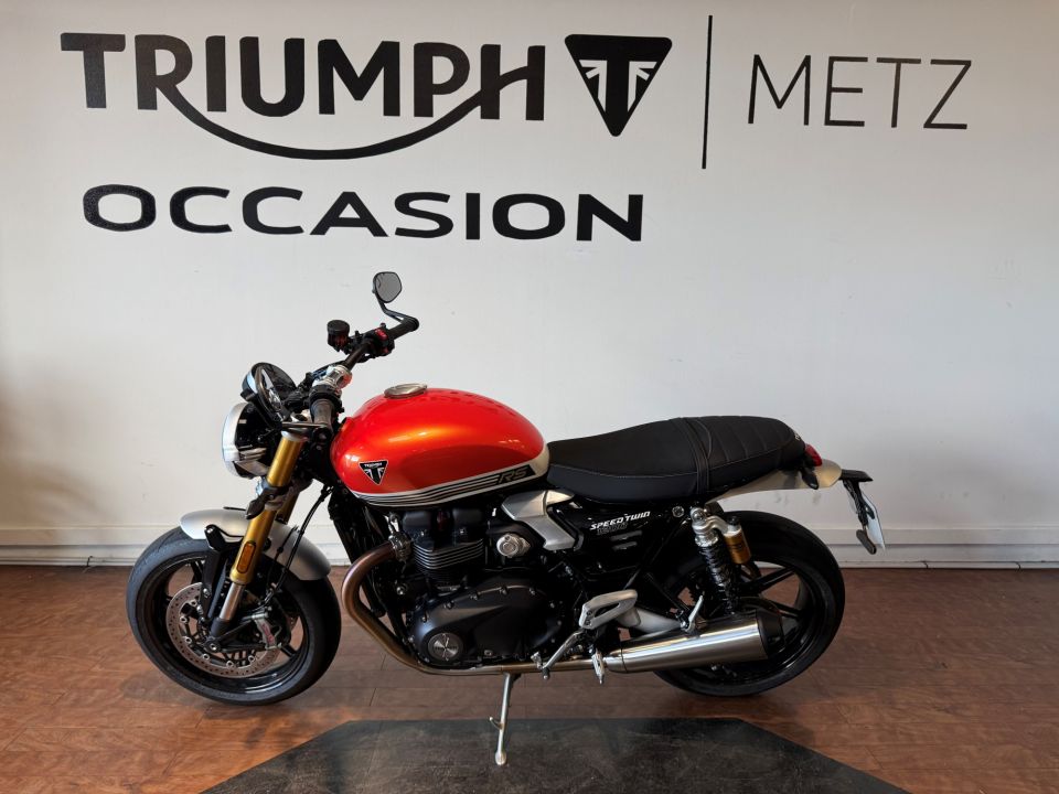 TRIUMPH SPEED TWIN 1200 4