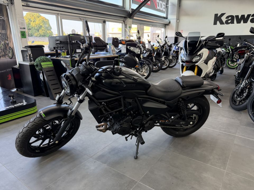 KAWASAKI Eliminator 500 4