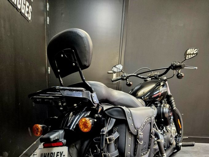 HARLEY-DAVIDSON SOFTAIL STREET BOB 1745 4