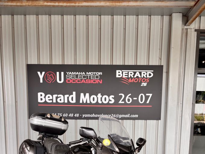 YAMAHA FJR 1300 4