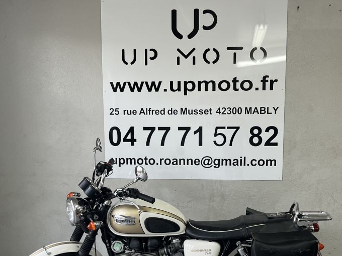 TRIUMPH Bonneville T100 4