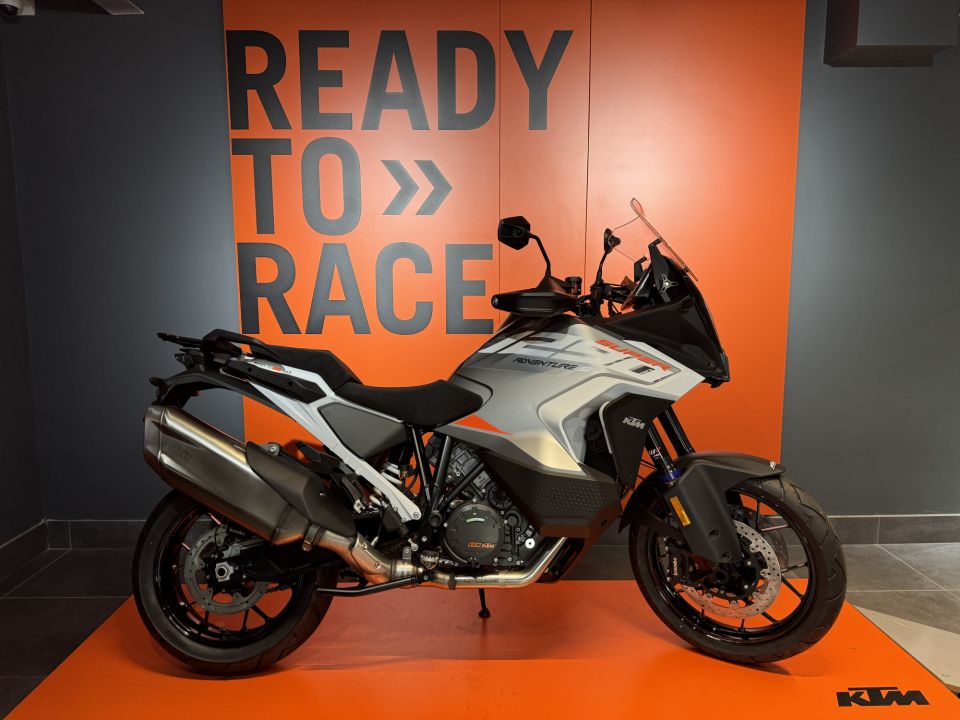 KTM 1290 SUPER ADVENTURE S 4