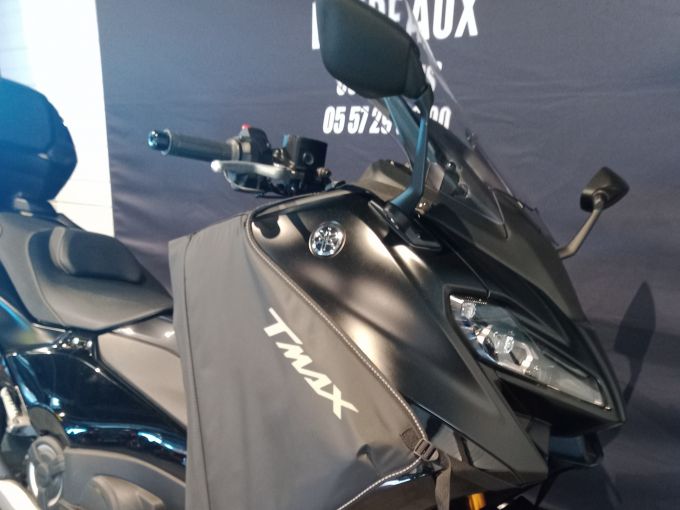 YAMAHA XP T-MAX 560 TECH MAX 4