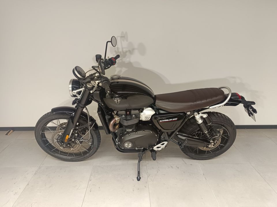 TRIUMPH Scrambler 1200 X 4
