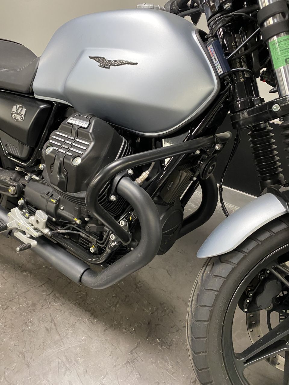 MOTO GUZZI V7 STONE 4