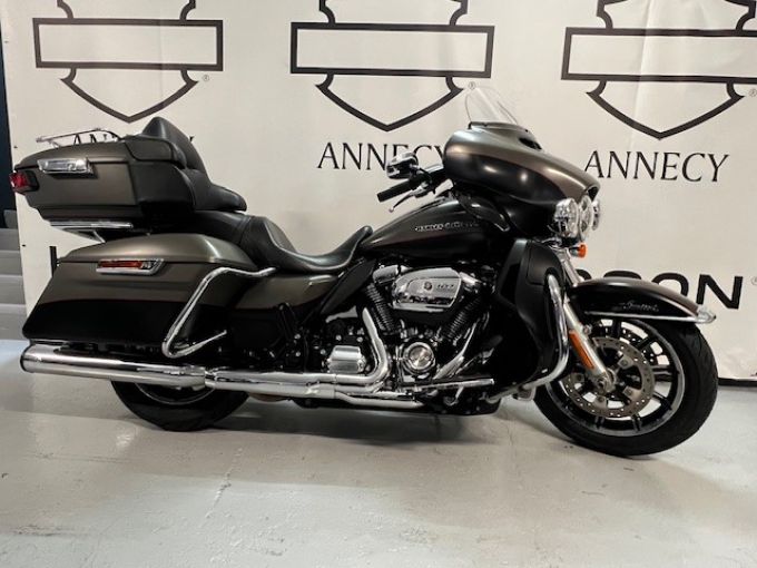 HARLEY-DAVIDSON TOURING ULTRA LIMITED 1745 LOW 4