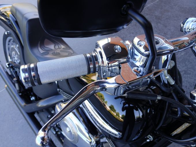 HARLEY-DAVIDSON SOFTAIL NIGHT TRAIN 1584 4