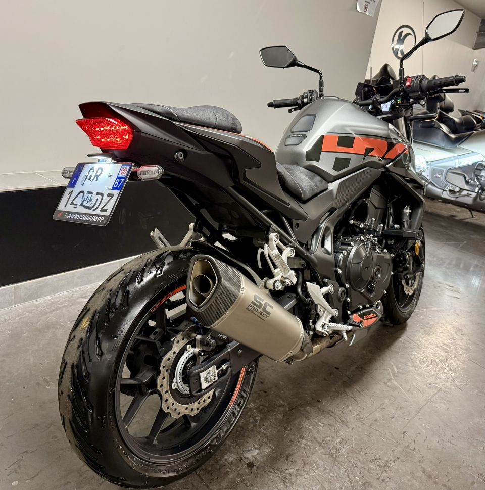 HONDA CB 750 HORNET 4