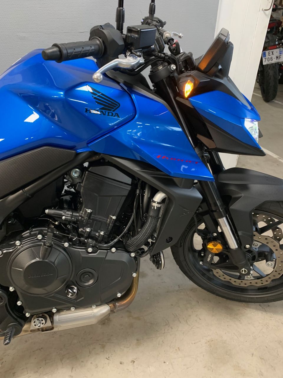 HONDA CB 750 HORNET 4