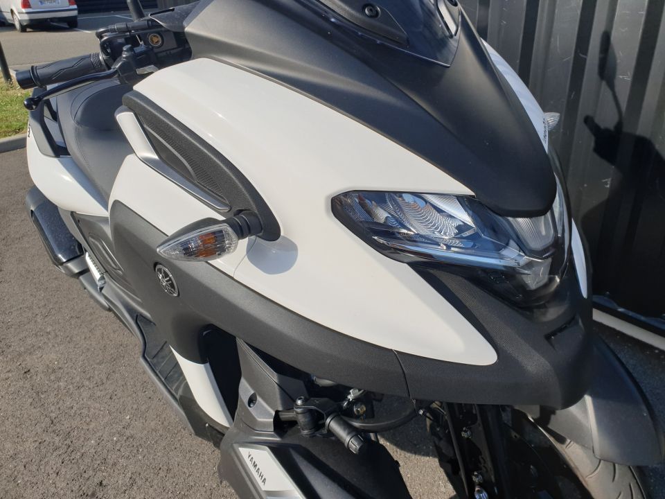 YAMAHA TRICITY 300 4