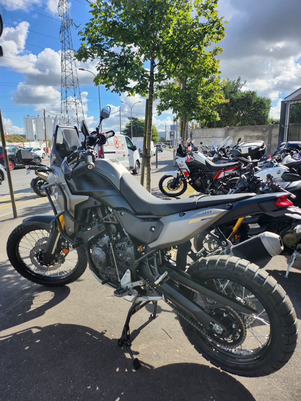 YAMAHA XTZ TENERE 700 4