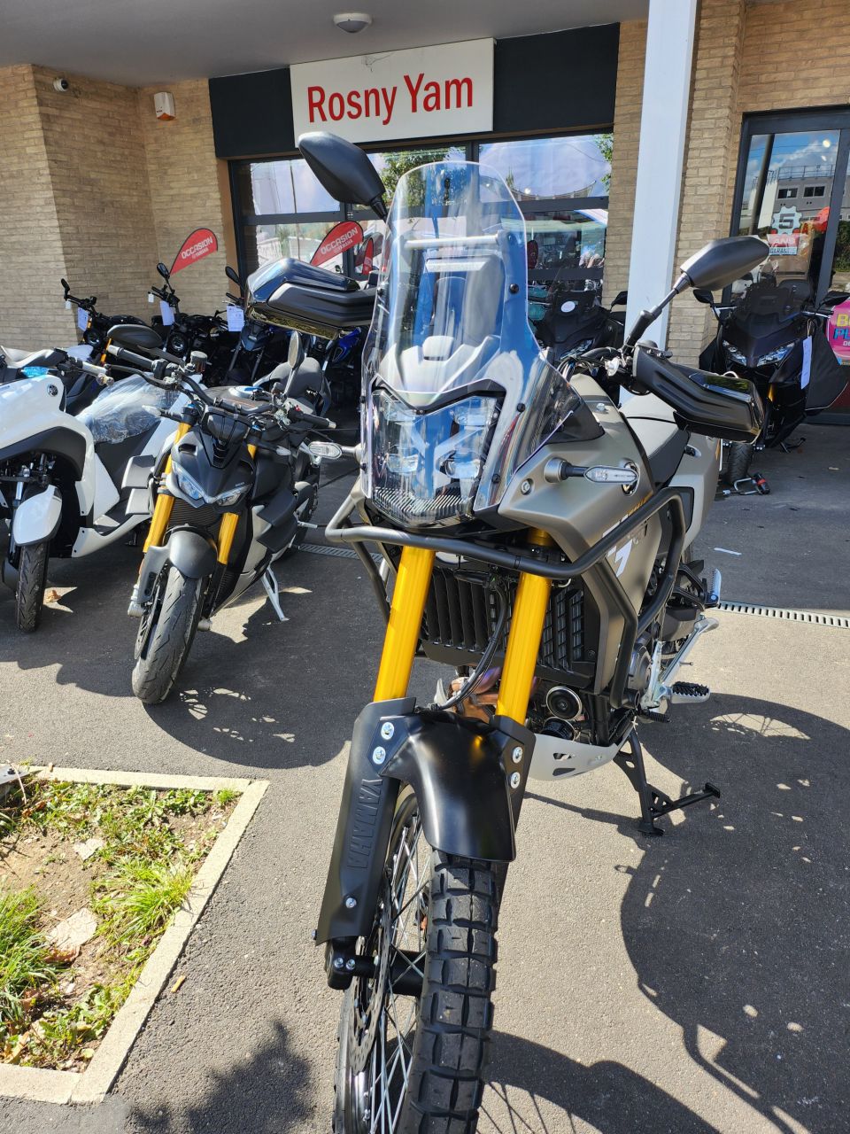 YAMAHA XTZ TENERE 700 4