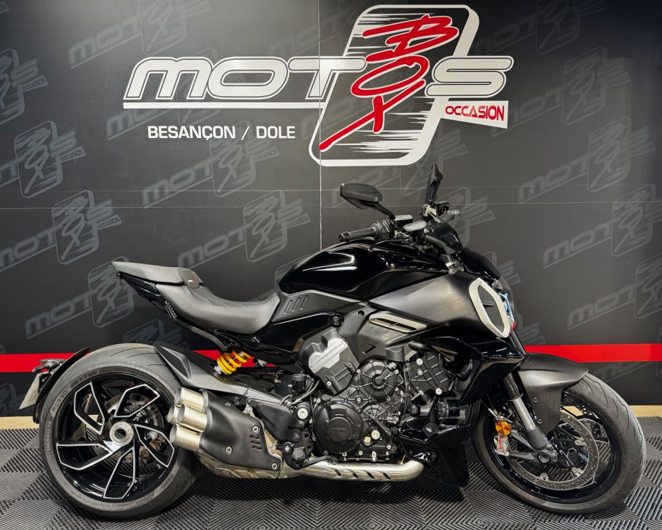 DUCATI DIAVEL V4 4