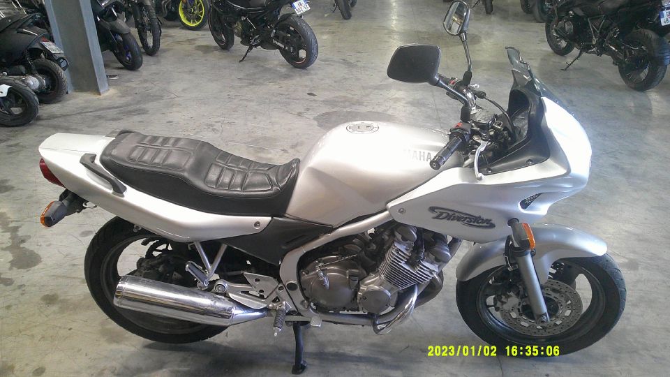 YAMAHA XJ6-F DIVERSION 4