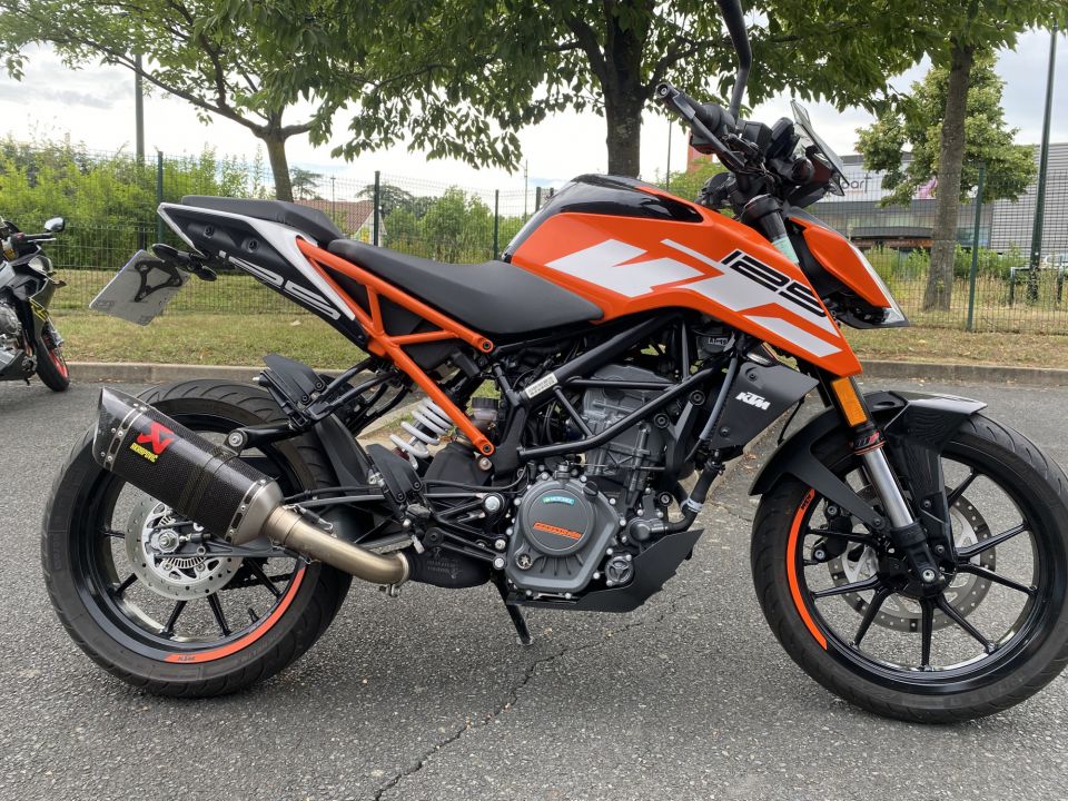 KTM 125 DUKE 4
