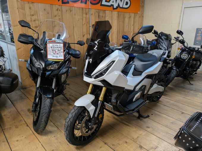 HONDA X-ADV 4