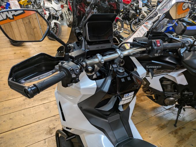 HONDA X-ADV 4