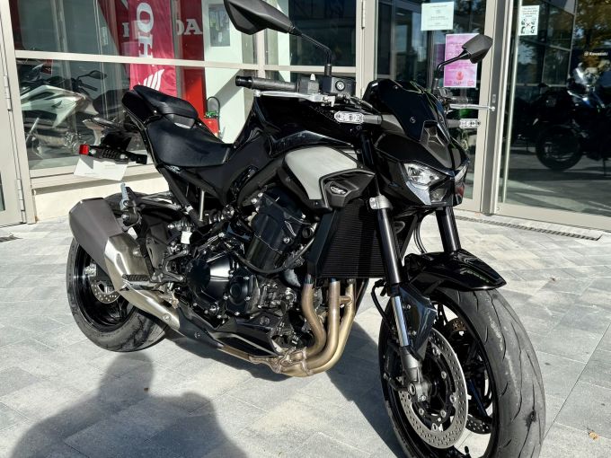 KAWASAKI Z900 4