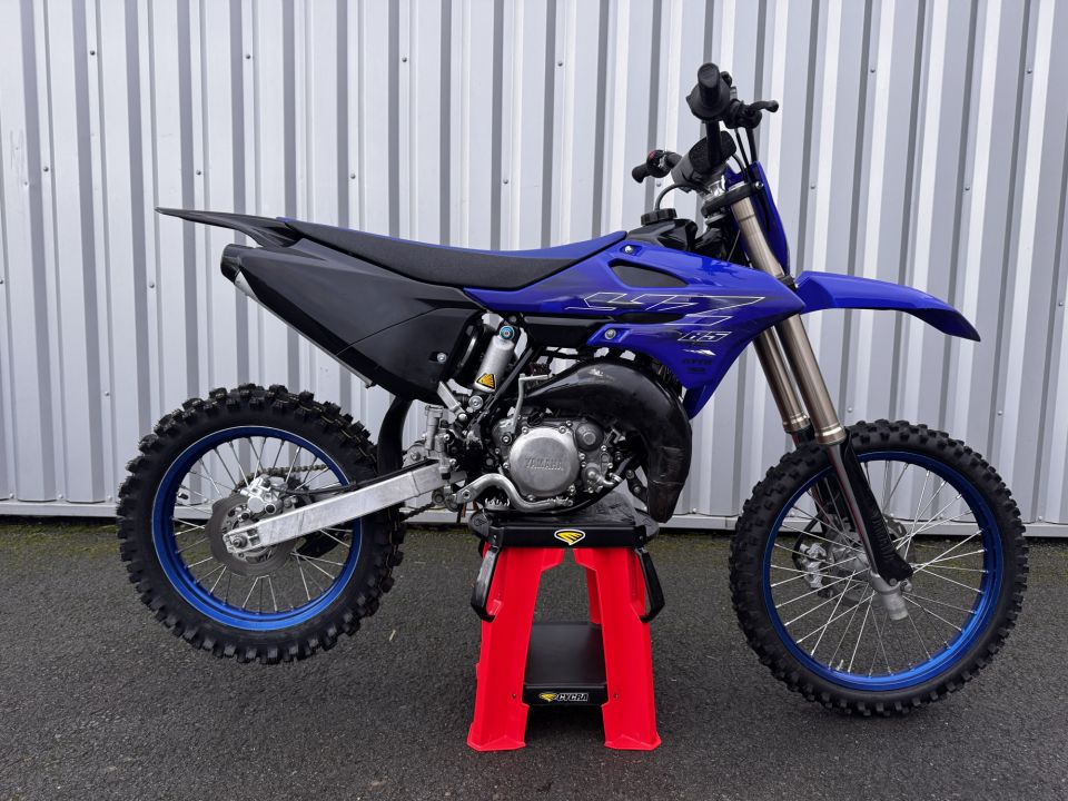 YAMAHA YZ85 4