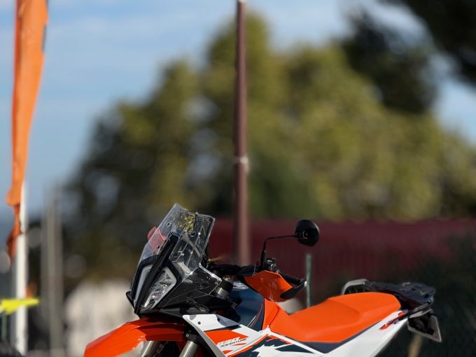 KTM 890 ADVENTURE R 4