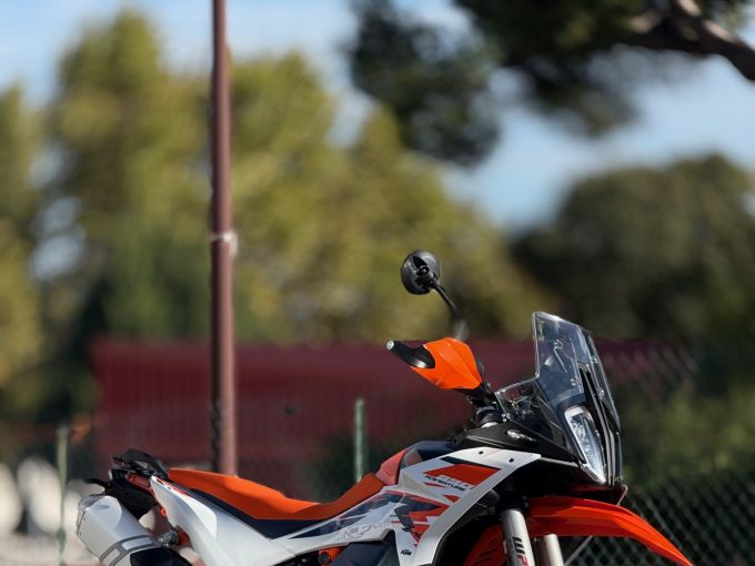 KTM 890 ADVENTURE R 4