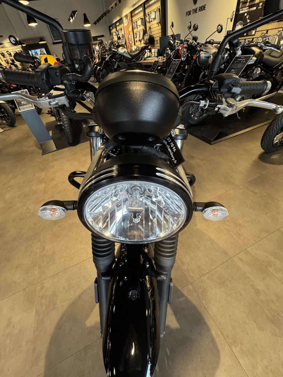 TRIUMPH SPEED TWIN 900 4