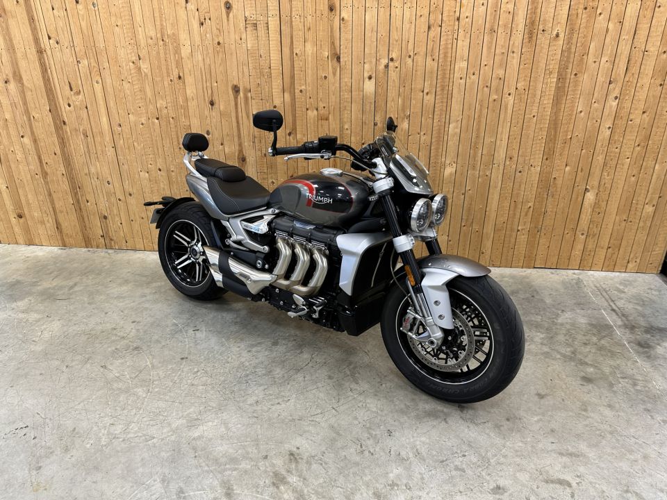 TRIUMPH ROCKET 3 GT 4