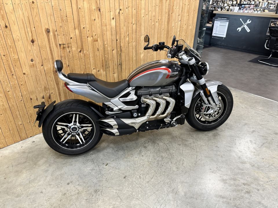 TRIUMPH ROCKET 3 GT 4