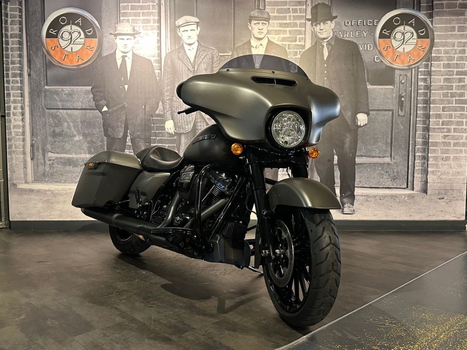 HARLEY-DAVIDSON TOURING STREET GLIDE 1868 SPECIAL 4