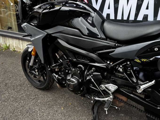 YAMAHA TRACER 900 4