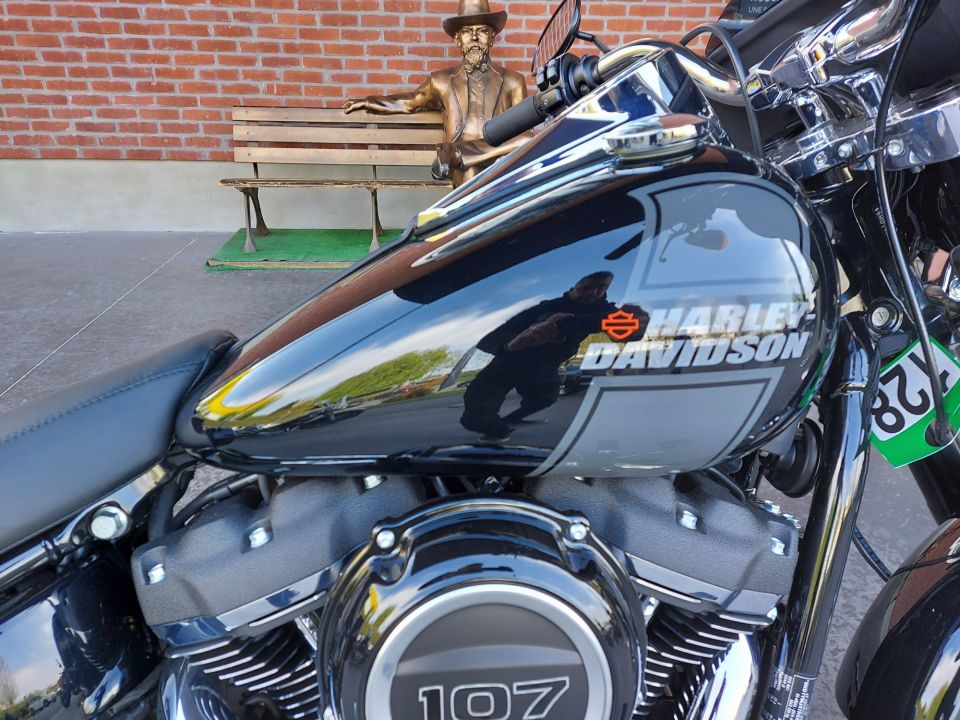 HARLEY-DAVIDSON SOFTAIL SPORT GLIDE 1745 4